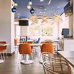 Ibis 3*