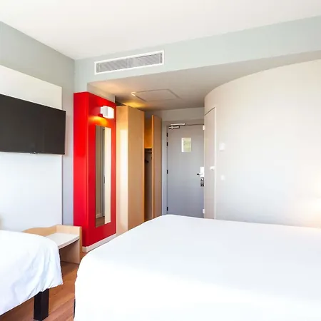 Hotel Ibis 3*