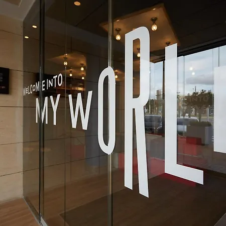 Ibis Hotel 3*