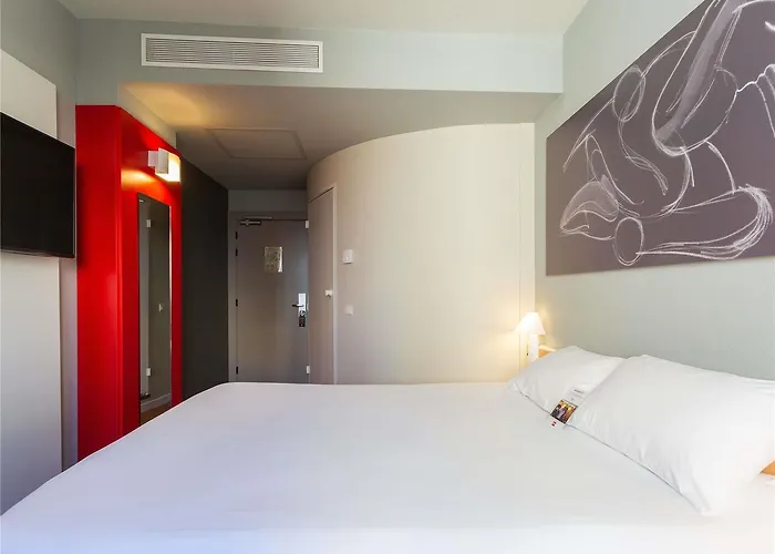 Ibis 3*
