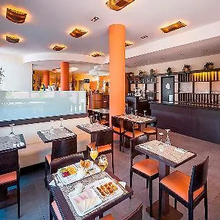 Ibis 3*