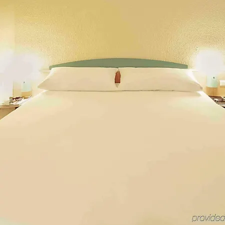 Ibis Otel Elche