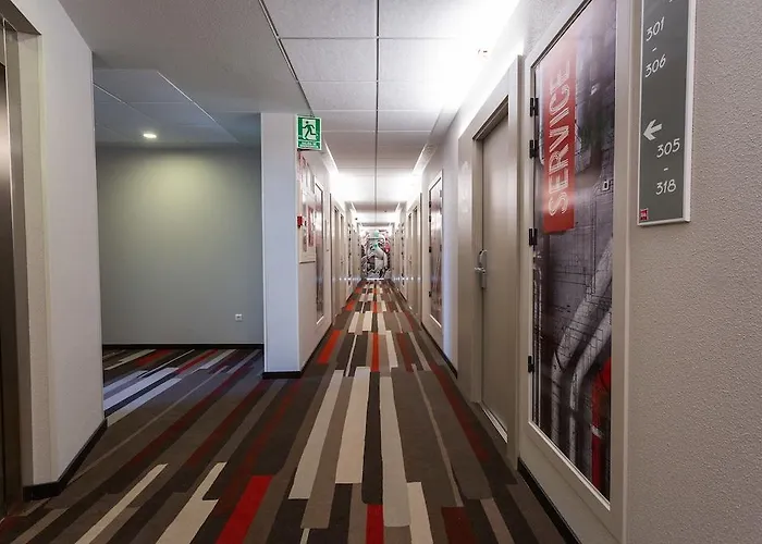 Ibis Hotel 3*