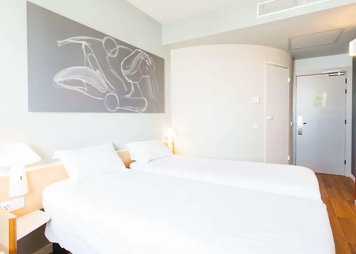 Ibis Hotell