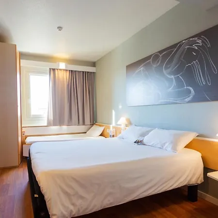 Ibis Hotel