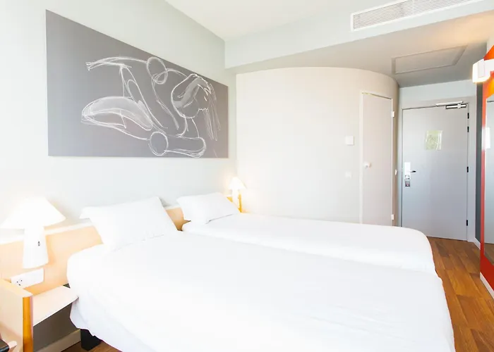 Ibis 3*